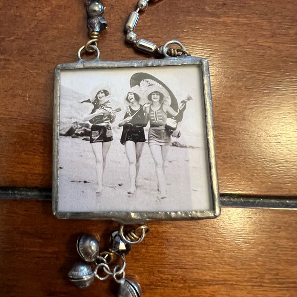 Friendship Long Necklace Vintage Font and Photo-Can be worn on either Side - Picture 4 of 6